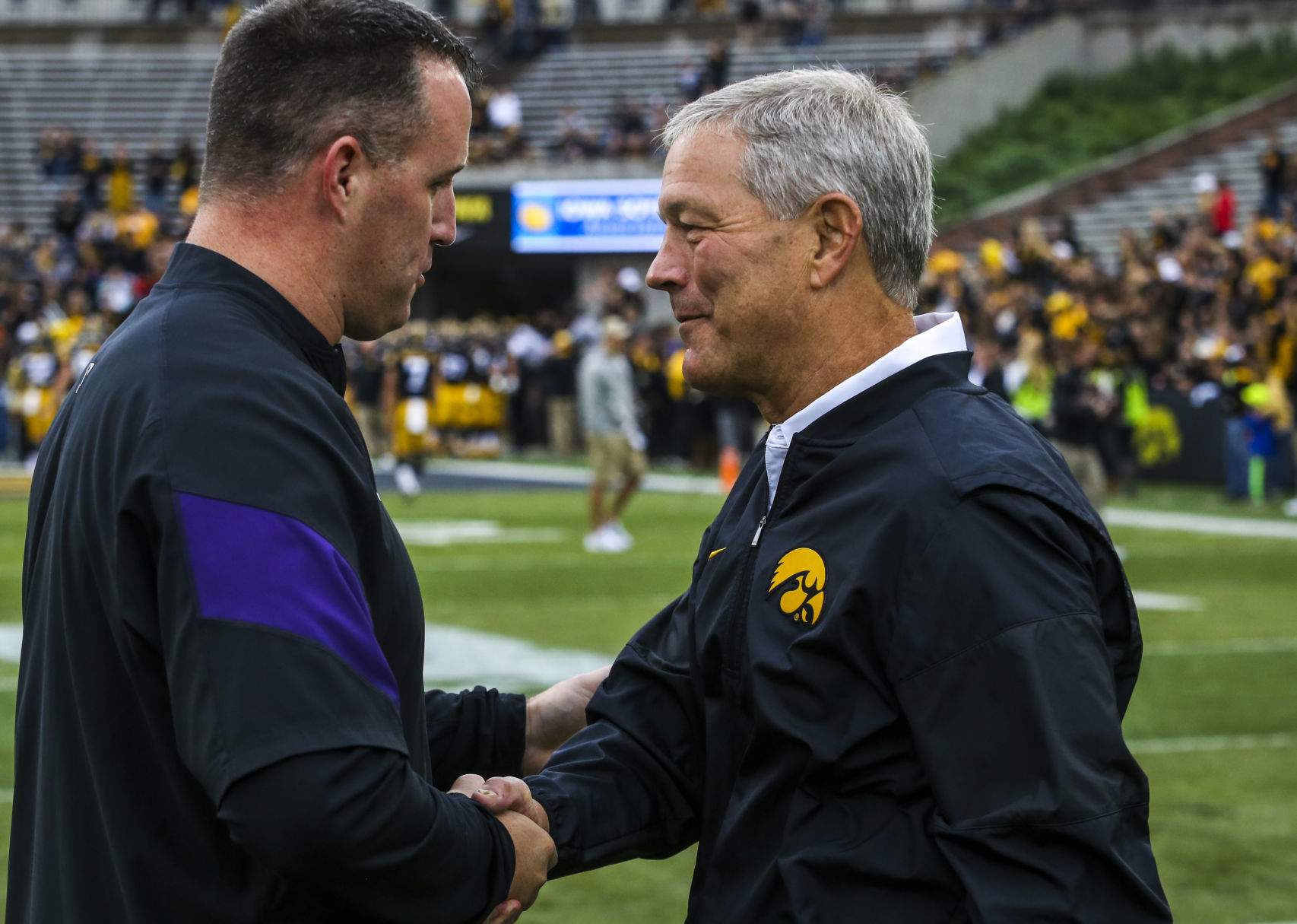 100116-IOWA-FOOTBALL-026.JPG